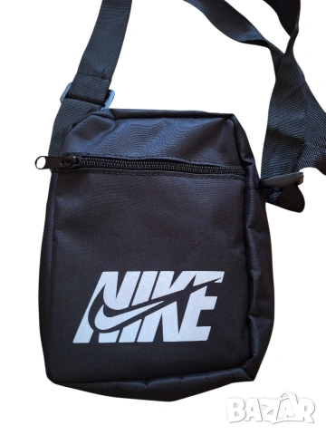 Чанта Nike 