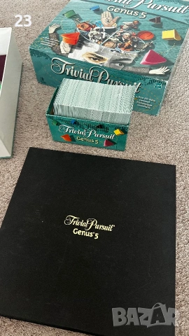 Trivial Pursuit Genus 5 – американска бордова игра, много запазена, снимка 3 - Настолни игри - 55024415