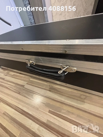 Продавам Твърд Кейс За Корг Па4х 61 във Отлично Състояние , снимка 8 - Синтезатори - 54144689