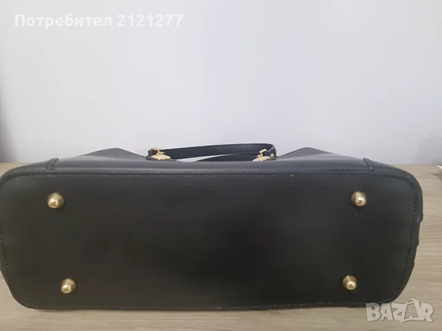 Дамска чанта от естествена кожа, снимка 4 - Чанти - 55660410