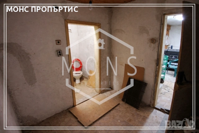 Търговско помещение под наем в центъра на гр. Севлиево., снимка 7 - Магазини - 54080704