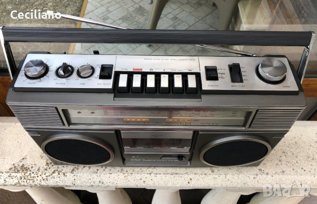 Sony CFS-66S -супер запазен радиокасетофон, снимка 7 - Радиокасетофони, транзистори - 55136803