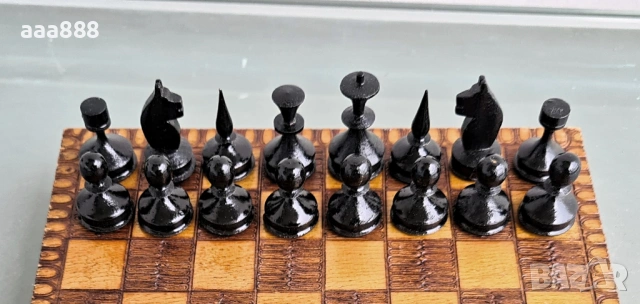 Малък дървен шах с 31 фигури , снимка 2 - Шах и табла - 54336081