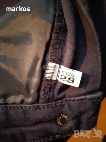 Оригинални дамски дънки ARMANI JEANS - Comfort Fit (Размер 29 / S-, снимка 5 - Дънки - 55156611