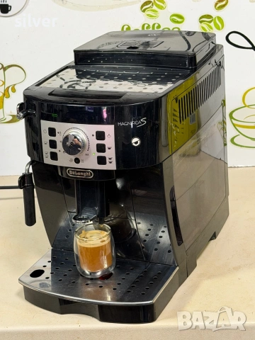Кафемашина кафе автомат delonghi magnifica S с гаранция, снимка 4 - Кафемашини - 55160293