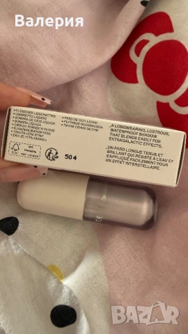 r.e.m. beauty Starlet Lustrous Liquid Eyeshadow – Labcoat (4 ml), снимка 2 - Декоративна козметика - 54871105