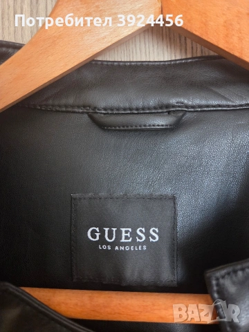 Кожено яке GUESS размер XL, снимка 3 - Якета - 54661724