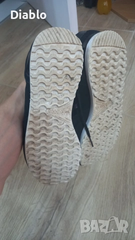 маратонки Adidas ZX 700 W 39 limited номер, снимка 4 - Маратонки - 55054967
