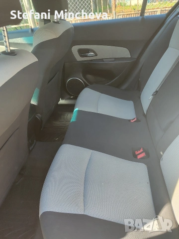 Chevrolet Cruze 1.8 бензин 141 коня Без ръжда, снимка 10 - Автомобили и джипове - 54497714