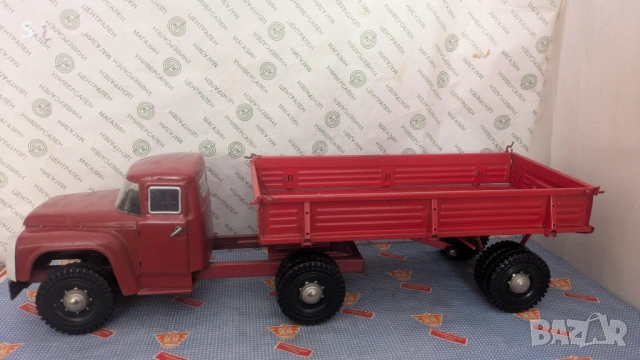Стара играчка ЗИЛ , снимка 11 - Колекции - 54275568