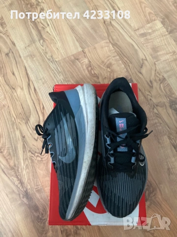 Маратонки Nike 41 номер, снимка 5 - Маратонки - 55012316