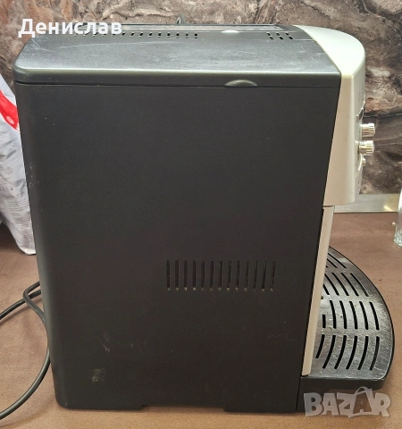Кафеавтомат / Кафемашина Delonghi Magnifica , снимка 7 - Кафемашини - 54683958