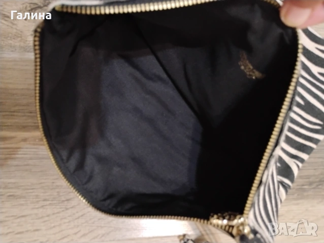 Чанта клъч Roberto Cavalli , снимка 6 - Чанти - 55270029