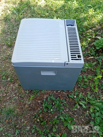 Хладилна чанта Dometic 12,220 и газ!, снимка 5 - Хладилни чанти - 55503177