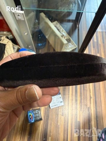 пригинална кутия за пчила Tom Ford, снимка 3 - Слънчеви и диоптрични очила - 54291720