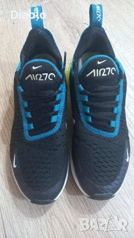 маратонки Nike 270, снимка 3 - Маратонки - 54725326