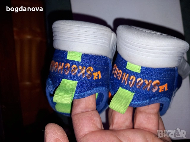 Skechers бебешки маратонки, 22 номер, снимка 2 - Бебешки обувки - 54048373