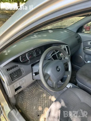 kia carens 2.0 disel, снимка 4 - Автомобили и джипове - 55704169