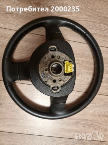 Волан с еърбег VW mk5, снимка 2 - Части - 54660772