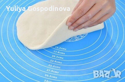 Силиконова подложка незалепваща за разточване точене месене на тесто, снимка 5 - Аксесоари за кухня - 55265151