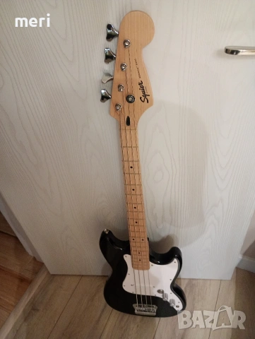 Squier Affinity Series™ Bronco™ Бас китара (Fender) екранировка с медно фолио + kill switch бутон