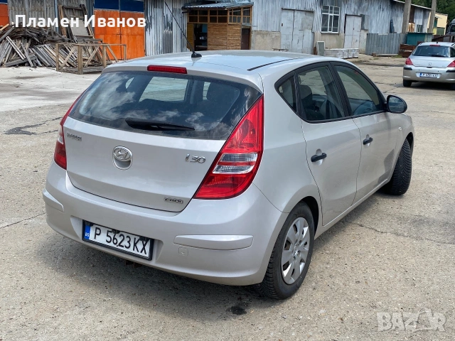 Hyundai I30 1.6 CRDI, снимка 4 - Автомобили и джипове - 55178674