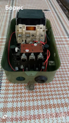 чешки контактор 40 А, снимка 2 - Ключове, контакти, щепсели - 55652175