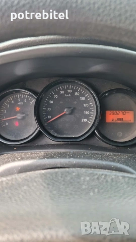 Dacia Logan 1.2 LPG, снимка 7 - Автомобили и джипове - 54904408
