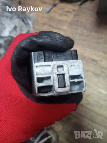 механизъм за заключване на волана от Renault , 8200604932, снимка 2 - Части - 55477028