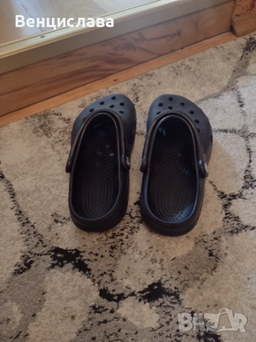 Оригинални Crocs 35-36 номер, снимка 3 - Детски джапанки - 54894741