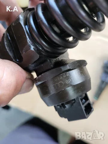 Дюзи VW PASSAT 6 2.0 TDI 140, снимка 6 - Части - 55656584