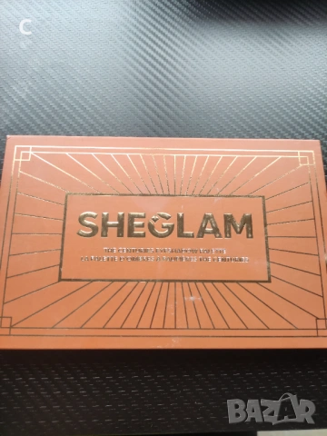 Палитра от 15цвята сенки като нови., снимка 2 - Декоративна козметика - 53961295