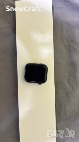 Apple Watch Series 6 Размер - 44mm, GPS, Цвят Space Gray, снимка 4 - Смарт часовници - 55425356