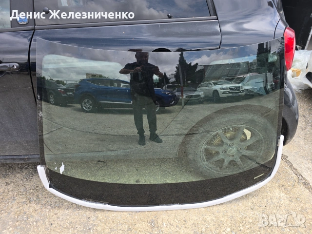 Предно стъкло Mazda CX-30 2022 година