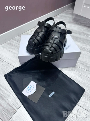 Дамски сандали Prada - 37 номер, снимка 4 - Сандали - 54986945