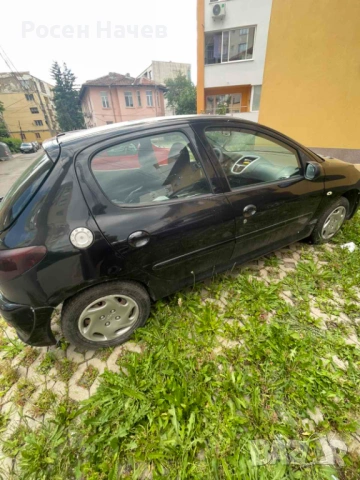 ПЕЖО 206, снимка 2 - Автомобили и джипове - 54690234