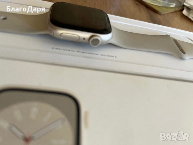 Apple Watch Series 8 41 mm , снимка 3 - Смарт часовници - 54109759
