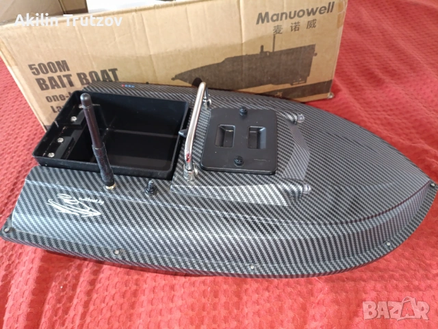 Продавам лодка за захранка Manuowell D001+GPS
