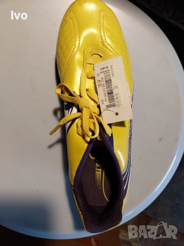 футболни обувки , снимка 3 - Футбол - 54089779