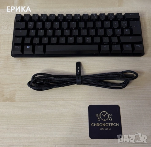 Нова Геймърска механична клавиатура RAZER HUNTSMAN MINI PURPLE Switch, снимка 2 - Клавиатури и мишки - 54849058