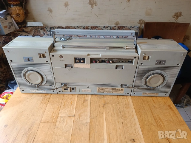 SHARP GF 9500 Z, снимка 4 - Радиокасетофони, транзистори - 54256652