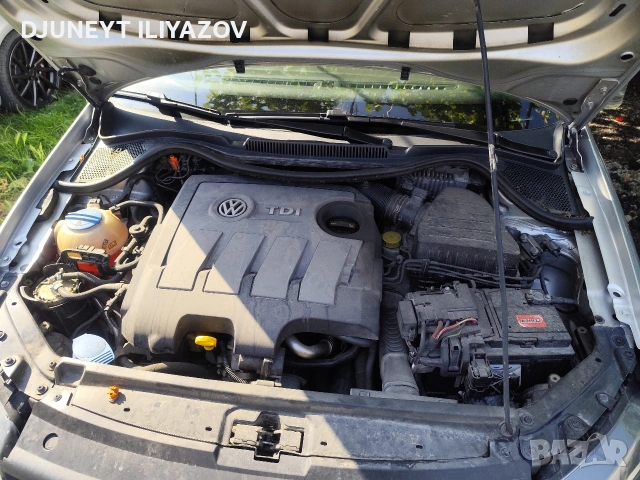 VW Polo 6R, снимка 14 - Автомобили и джипове - 54993318