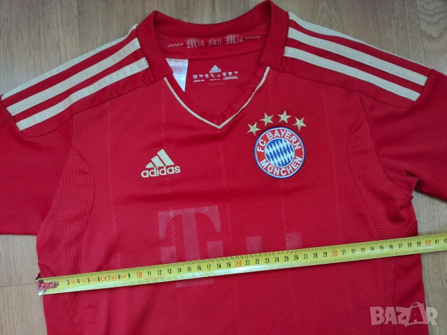 Bayern Munchen / Adidas - детска футболна тенниска на Bayern Munich , Байерн Мюнхен, снимка 5 - Детски тениски и потници - 55015562