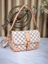 Louis Vuitton Нова Дамска Кожена Чанта Луи Витон Различни Цветове , снимка 11