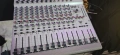 Смесителен пулт Wharfedale Pro R-2004FX (8 Mic/Line + 4 Stereo + Ефекти), снимка 3