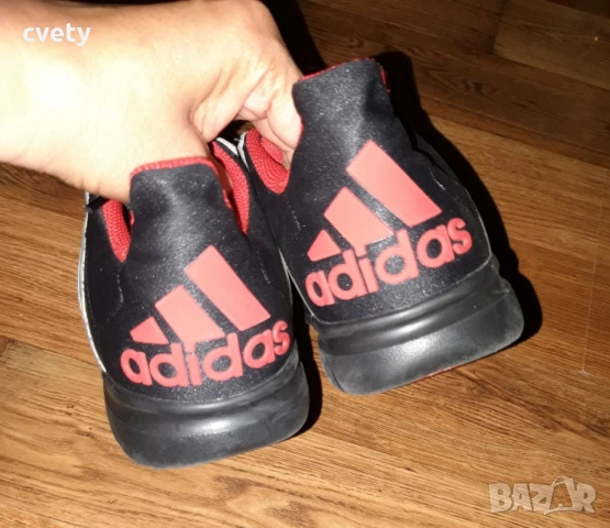 Като нови Adidas Spider-Man , снимка 3 - Детски маратонки - 54373907