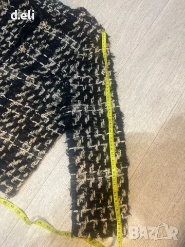 Max Mara Size L-XL 100% Вълна  Уникално сако, снимка 5 - Туники - 52100152