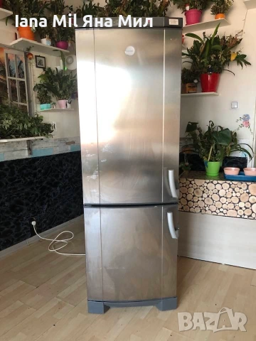 Продавам голям хладилник с фризер ELECTROLUX , снимка 3 - Хладилници - 55083105
