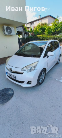 Продавам Toyota Verso-S 1.33VVTI, снимка 8 - Автомобили и джипове - 54987811