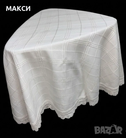Памучна много мека покривка за кръгла маса с прекрасен дантелен кант